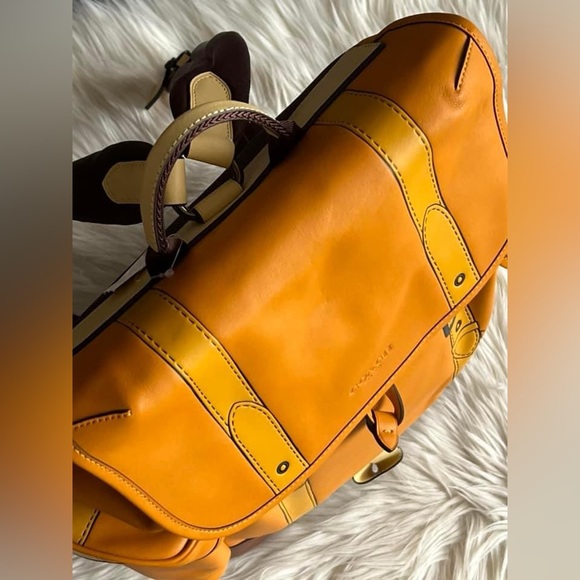 💰SOLD - C8480- Coach Hitch Backpack with Trompe L’oeil - Picture 9 of 13